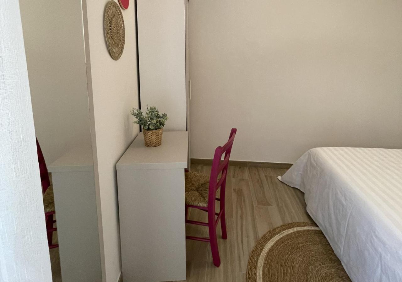 Affittacamere Casa Lilibet San Benedetto del Tronto Exteriör bild