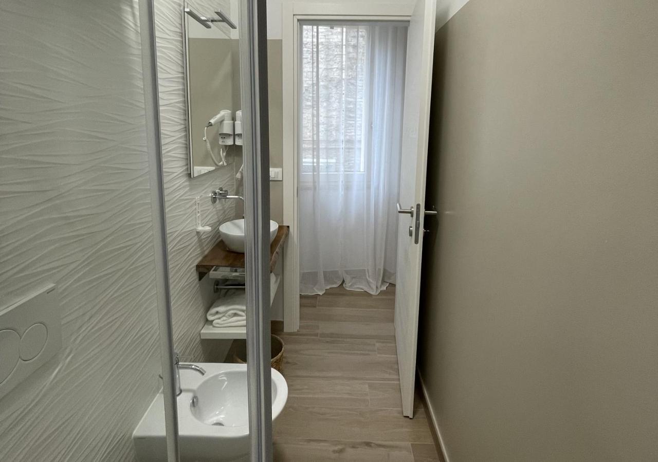 Affittacamere Casa Lilibet San Benedetto del Tronto Exteriör bild