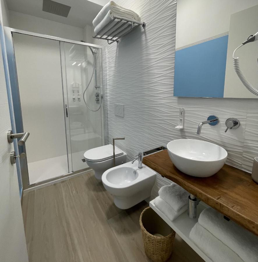Affittacamere Casa Lilibet San Benedetto del Tronto Exteriör bild