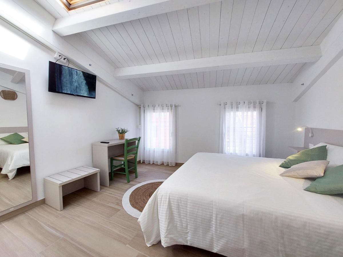 Affittacamere Casa Lilibet San Benedetto del Tronto Exteriör bild