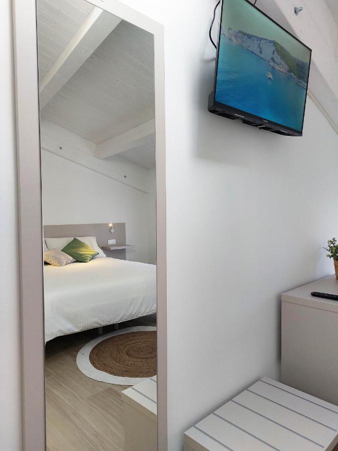 Affittacamere Casa Lilibet San Benedetto del Tronto Exteriör bild
