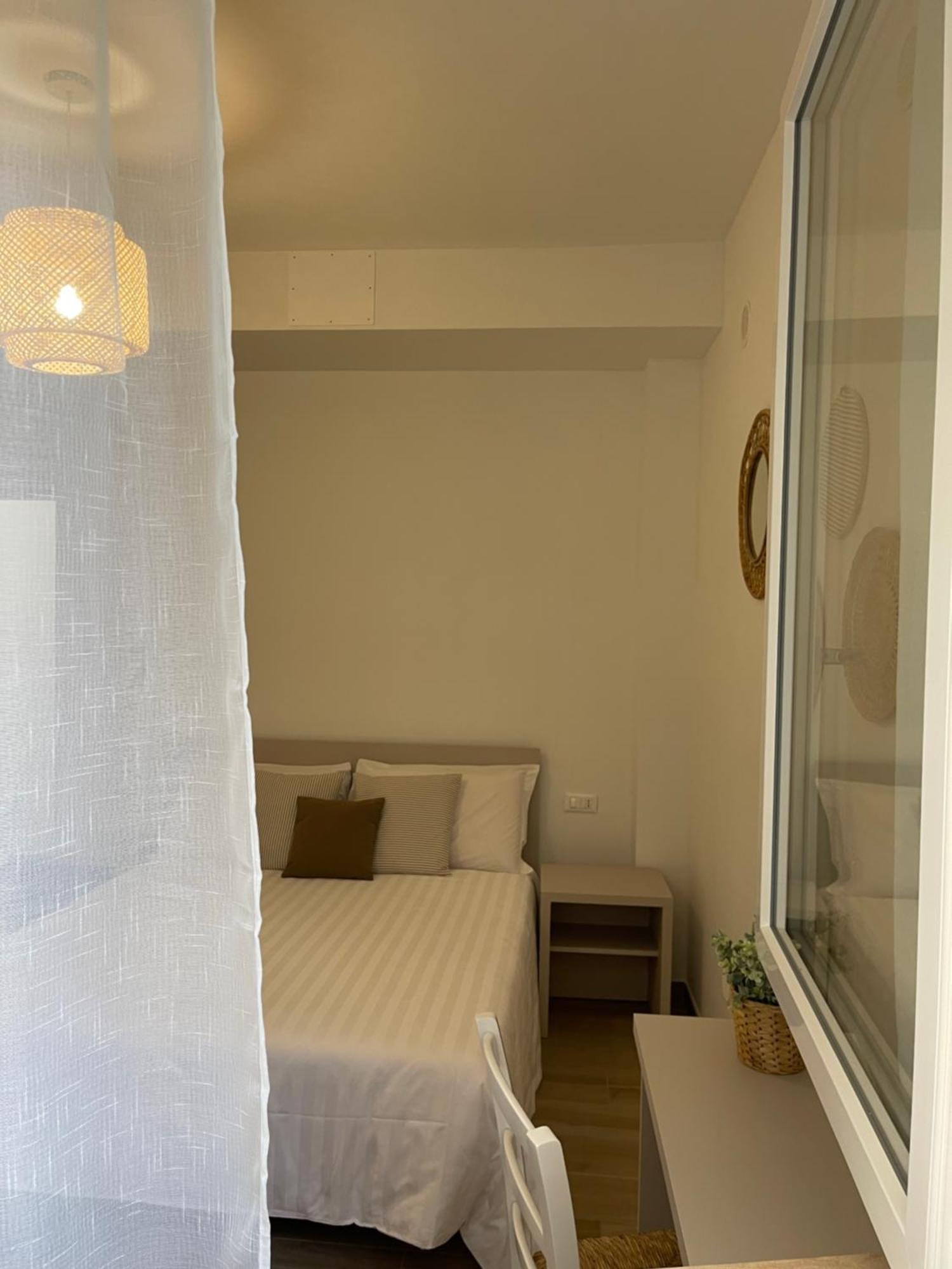 Affittacamere Casa Lilibet San Benedetto del Tronto Exteriör bild